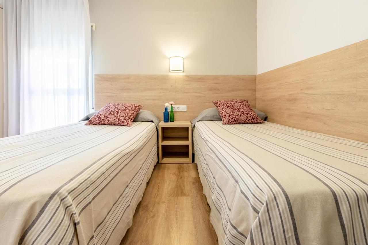 Apartamentos Astoria Tarragona Exterior photo